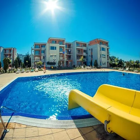 2 Nessebar Club Sunny Apartment Sunny Beach